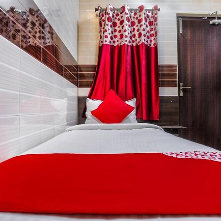 โอโย 36726 เชลลัม เรซิเดนซี Hotel เชนไน ภายนอก รูปภาพ